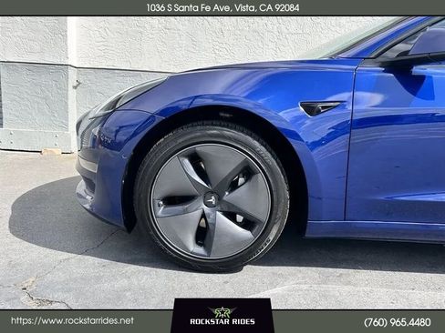 Used 2020 Tesla Model 3 Standard Range RWD image 30