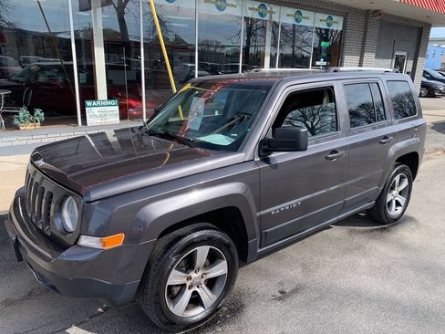 Used 2017 Jeep Patriot High Altitude AWD/4WD image 1
