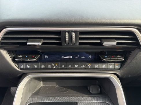 Used 2025 MAZDA CX-70 3.3 Turbo S w/ Premium Package image 18