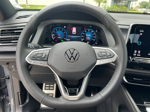 New 2026 Volkswagen Atlas Cross Sport SEL R-Line AWD/4WD image 22