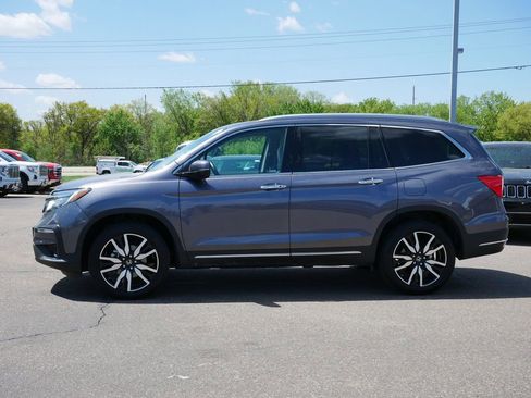 Used 2022 Honda Pilot Touring image 6