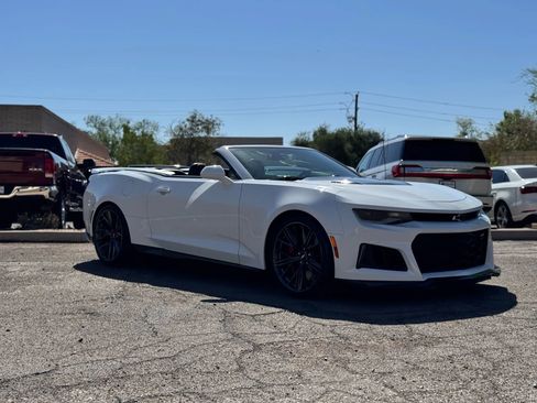 Used 2018 Chevrolet Camaro ZL1 image 5