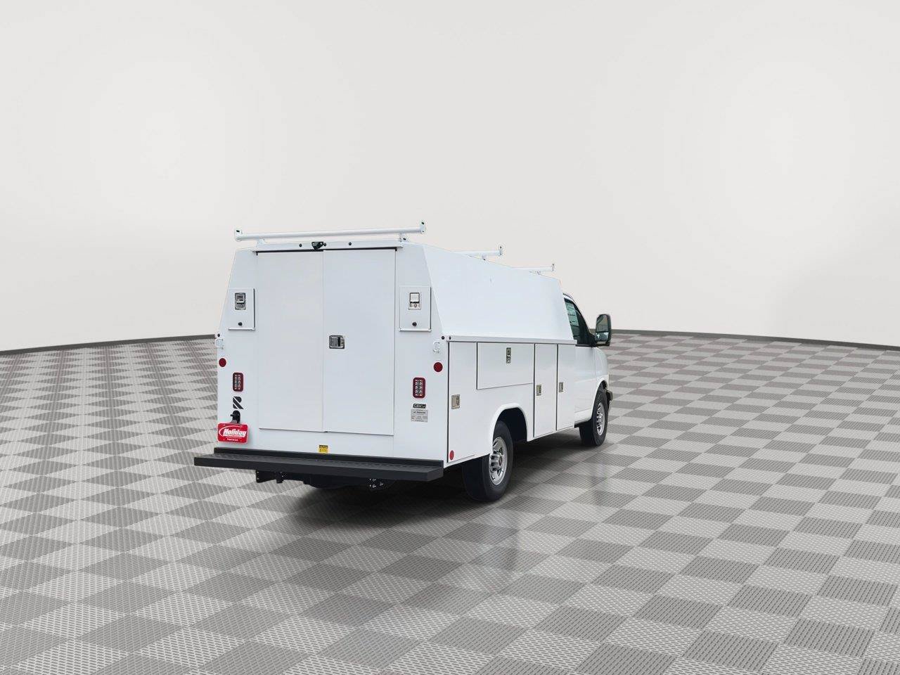 New 2026 GMC Savana 3500 w/ Power Convenience Package RWD image 30