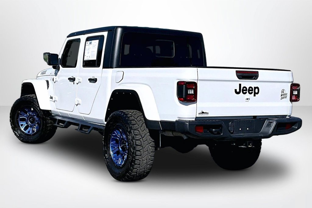 Used 2024 Jeep Gladiator Sport AWD/4WD image 5