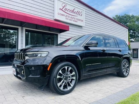 Used 2022 Jeep Grand Cherokee L Overland w/ Advanced Protech Group III AWD/4WD image 1