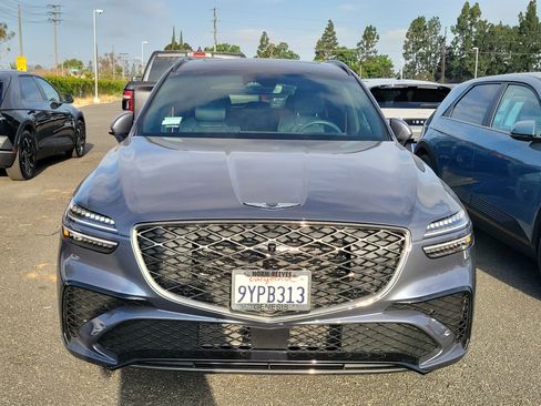 Used 2026 Genesis GV70 2.5T Sport Prestige AWD/4WD image 2