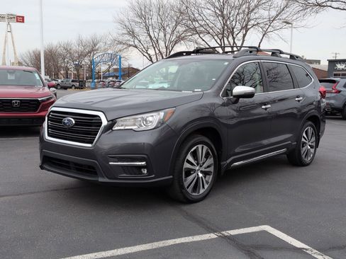 Used 2022 Subaru Ascent Touring image 11