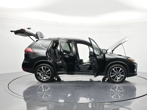 Used 2019 Nissan Rogue SL AWD/4WD image 46