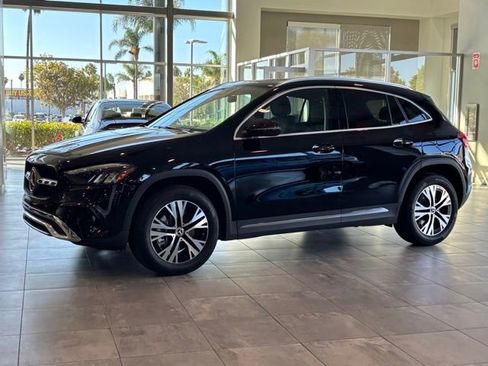 Certified 2025 Mercedes-Benz GLA 250 image 7