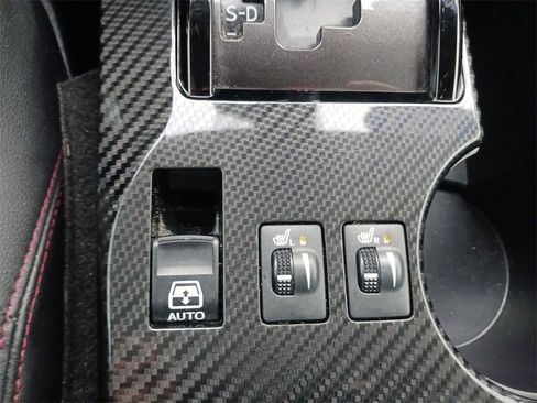 Used 2023 Toyota 4Runner TRD Off-Road Premium image 25