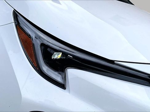 Used 2026 Toyota Corolla SE FWD image 27
