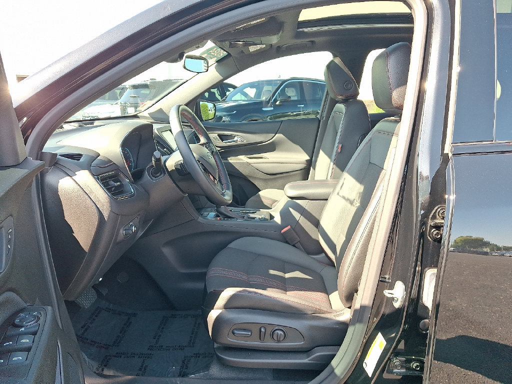 Certified 2024 Chevrolet Equinox RS AWD/4WD image 14