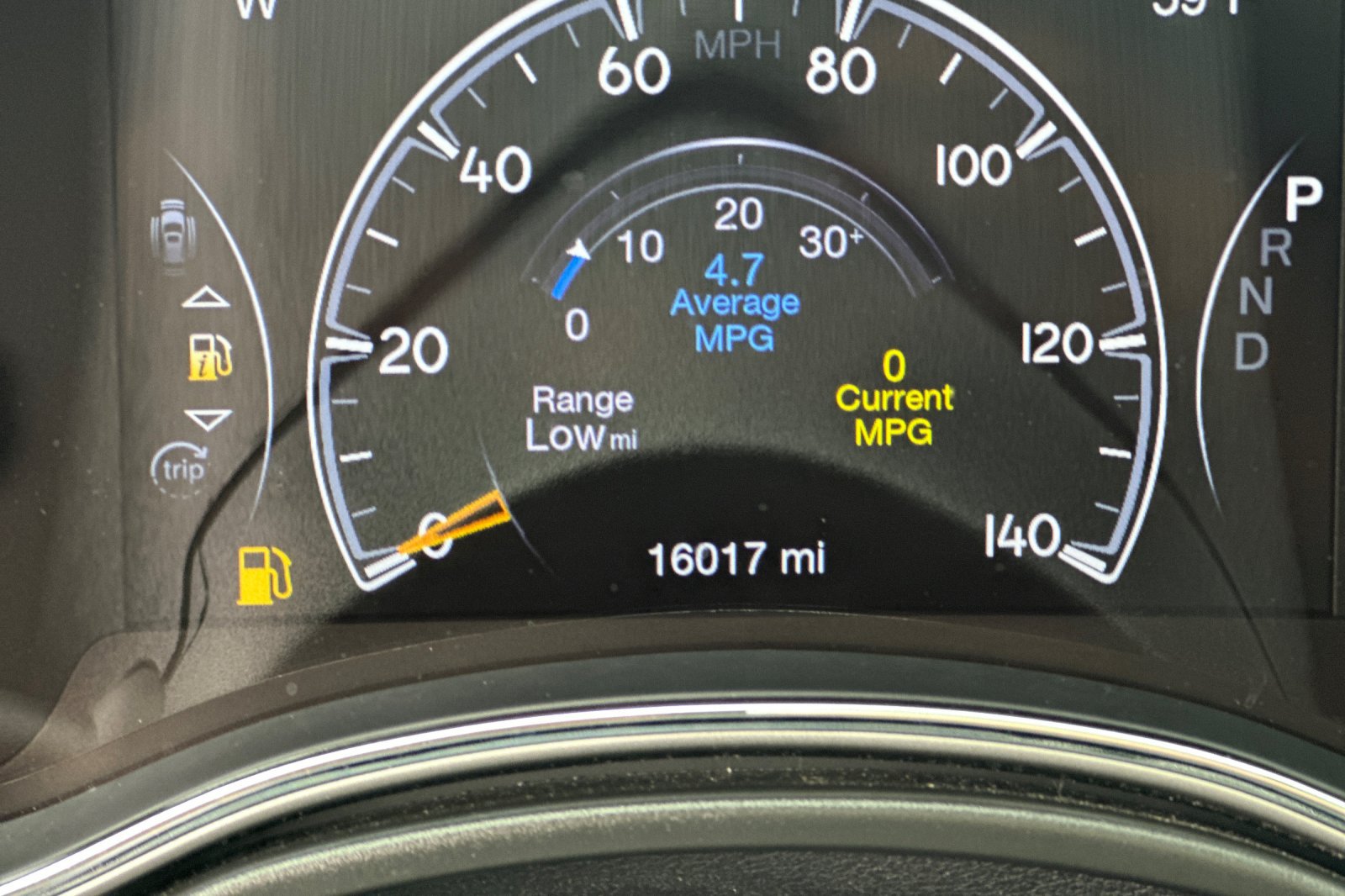 Used 2020 Jeep Grand Cherokee Overland AWD/4WD image 28