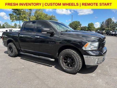 Used 2017 RAM 1500 Lone Star AWD/4WD image 1
