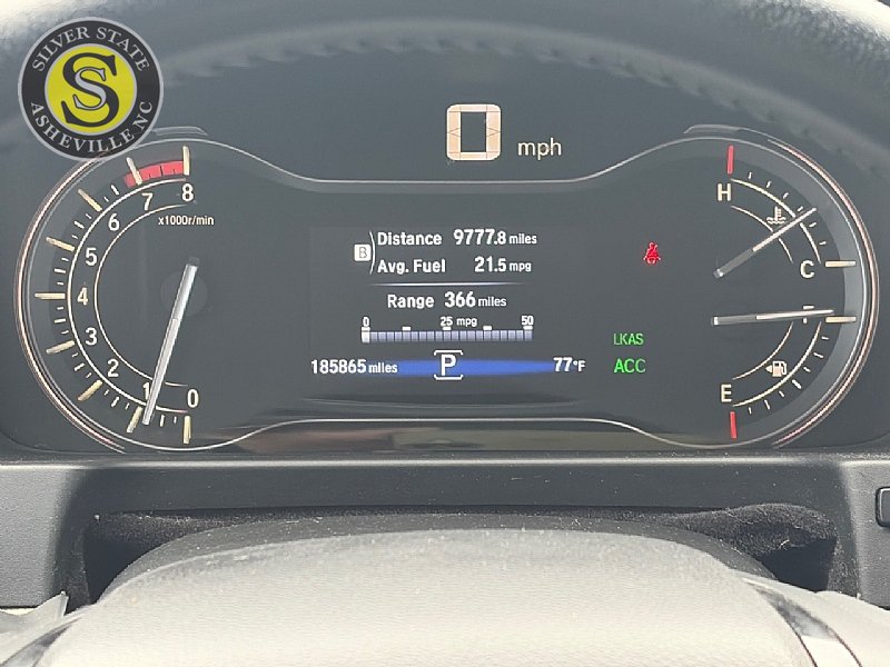 Used 2016 Honda Pilot Touring image 29