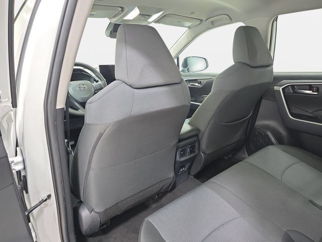 Certified 2025 Toyota RAV4 XLE AWD/4WD image 10