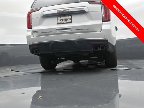 Used 2022 GMC Yukon XL Denali image 38