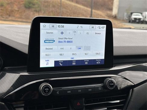 Certified 2024 Ford Escape ST-Line image 9