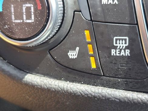 Used 2024 Chevrolet Equinox LT w/ LPO, Floor Liner Package AWD/4WD image 4