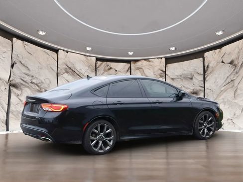 Used 2015 Chrysler 200 S w/ Navigation & Sound Group I image 6