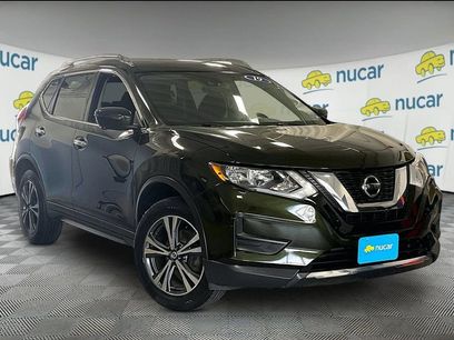 Used 2019 Nissan Rogue SV w/ Premium Package