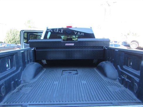 Used 2017 Ford F250 XL w/ STX Appearance Package AWD/4WD image 28