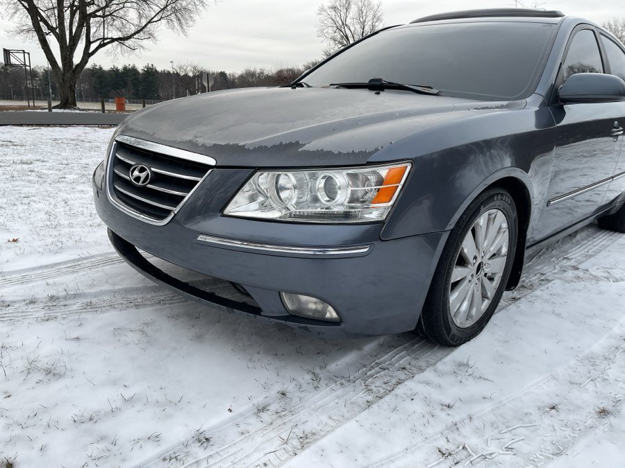 Used 2009 Hyundai Sonata Limited FWD image 13