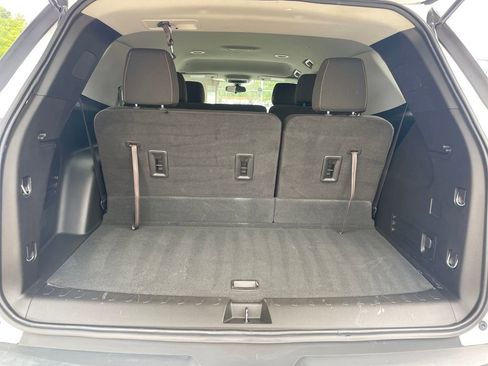 Used 2020 Chevrolet Traverse LS FWD image 17