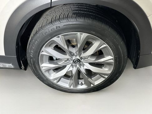 Used 2024 MAZDA CX-90 3.3 Turbo w/ Premium Package image 11