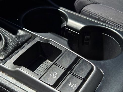 Used 2018 Hyundai Tucson SE w/ Cargo Package image 26