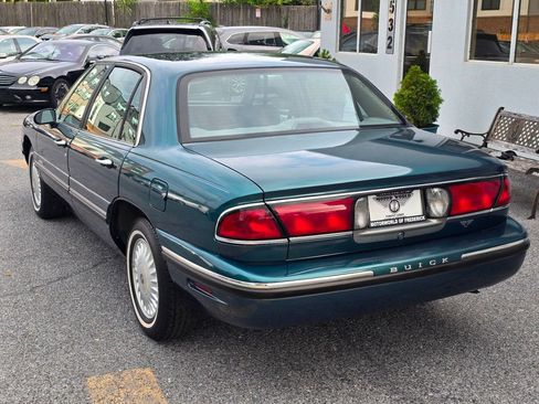 Used 1997 Buick Le Sabre Custom w/ Headliner Lighting Pkg FWD image 6