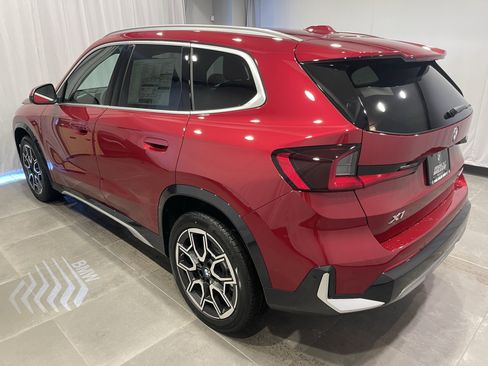 New 2026 BMW X1 xDrive28i w/ Technology Package AWD/4WD image 4