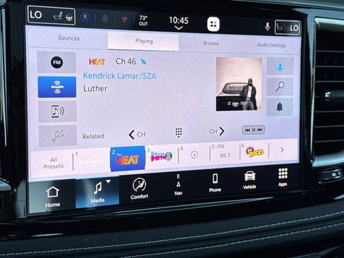 New 2027 Chrysler Pacifica Limited AWD/4WD image 15