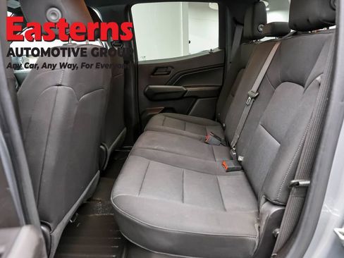 Used 2023 Chevrolet Colorado W/T RWD image 18