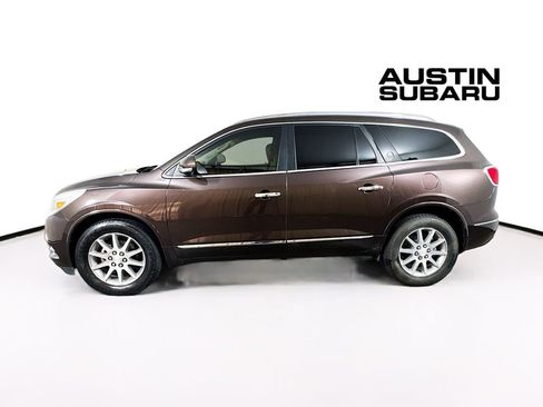 Used 2017 Buick Enclave Leather image 4