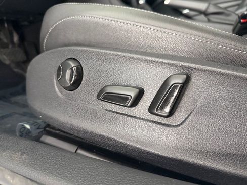 Used 2020 Volkswagen Passat 2.0T SE w/ Sunroof Package image 41