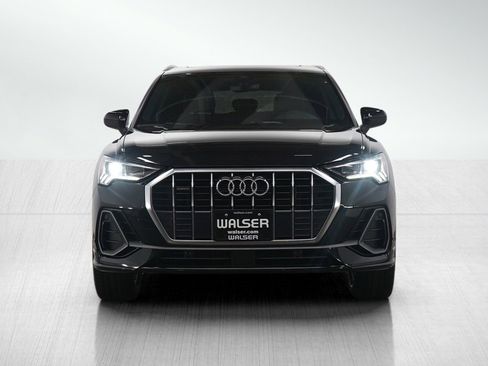 Used 2025 Audi Q3 2.0T Premium image 8
