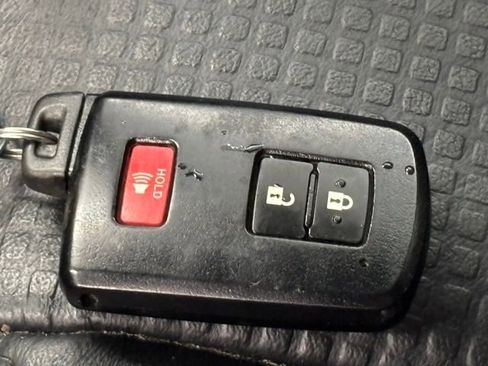 Used 2020 Toyota Tacoma TRD Sport w/ TRD Premium Sport Package image 33