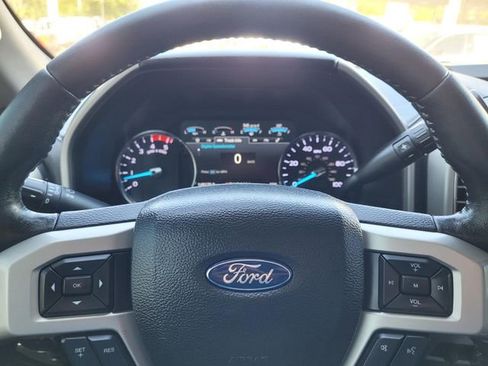 Used 2019 Ford F250 Lariat w/ Lariat Ultimate Package image 30
