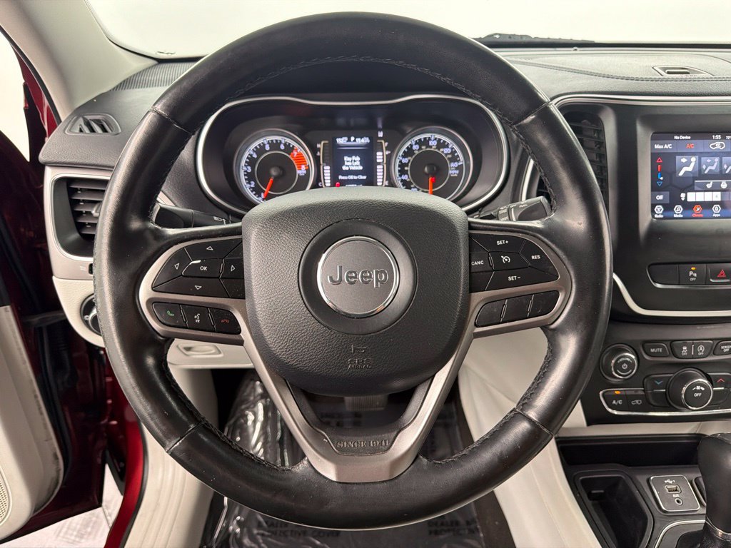 Used 2020 Jeep Cherokee Latitude Lux w/ Quick Order Package 26H Lux FWD image 25