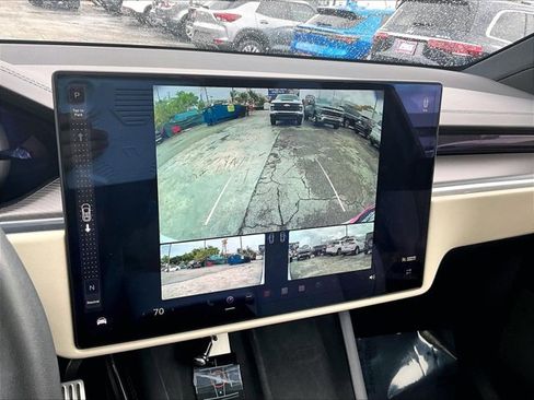Used 2023 Tesla Model X Plaid image 20
