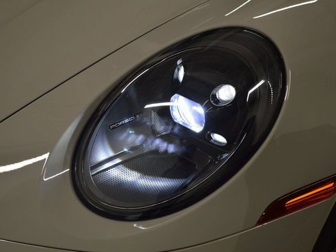 Certified 2024 Porsche 911 Carrera GTS image 11