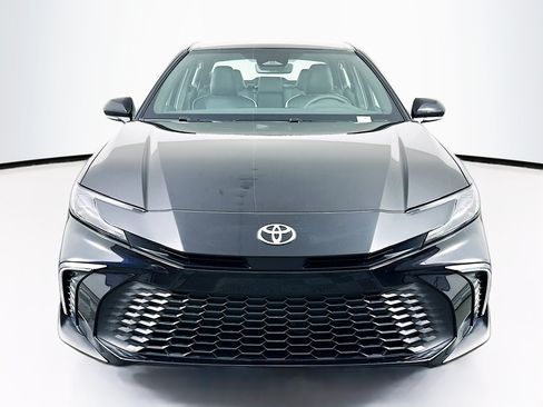 Used 2026 Toyota Camry SE w/ Multimedia Upgrade Package FWD image 2