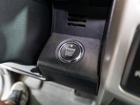 Used 2019 Ford F150 Lariat AWD/4WD image 37