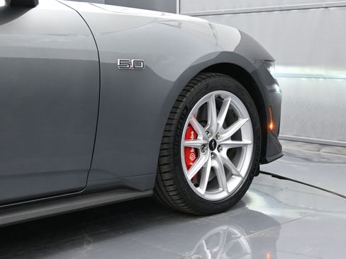 Used 2024 Ford Mustang GT Premium image 42