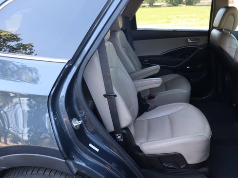 Used 2015 Hyundai Santa Fe Limited w/ Option Group 04 FWD image 23