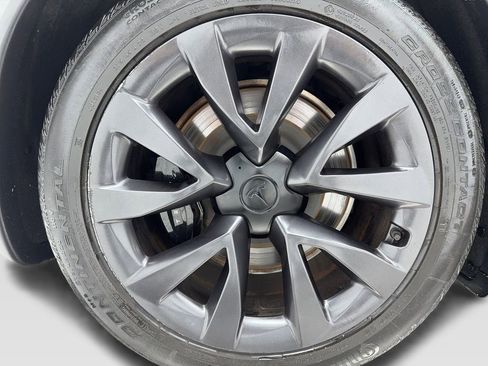 Used 2023 Tesla Model X image 52