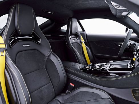 Used 2018 Mercedes-Benz AMG GT R image 54