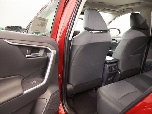 New 2025 Toyota RAV4 XLE image 27