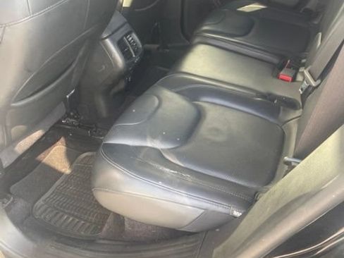 Used 2018 Jeep Cherokee Overland AWD/4WD image 13